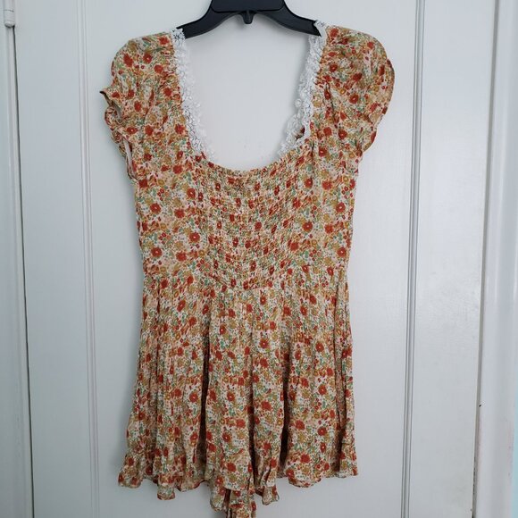 NWT Urban Outfitter Cute jumpsuit. - Picture 11 of 16